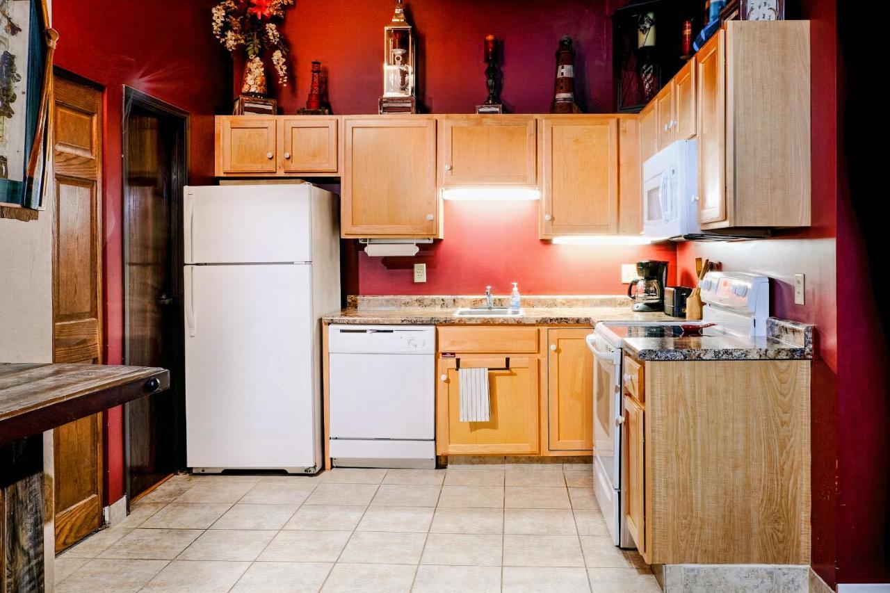 Pet-Friendly Canal Park Condonear Lakewalk Pool Duluth Esterno foto